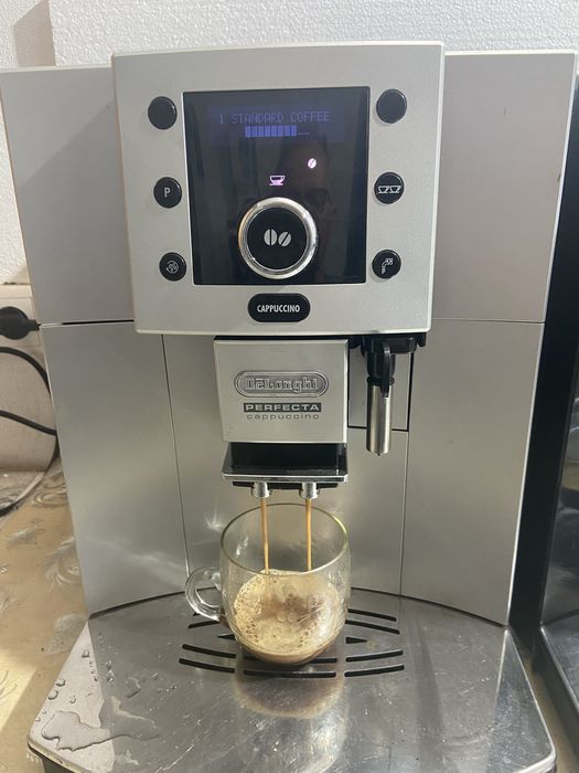 Espresor cafea Delonghi perfecta capucino