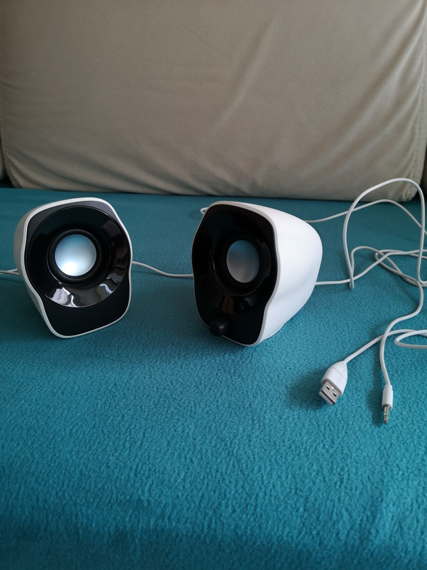 Тонколонки Logitech