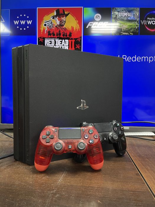 Sony PlayStation 4 Pro 1ТБ + FC26 и GTA5 в подарок