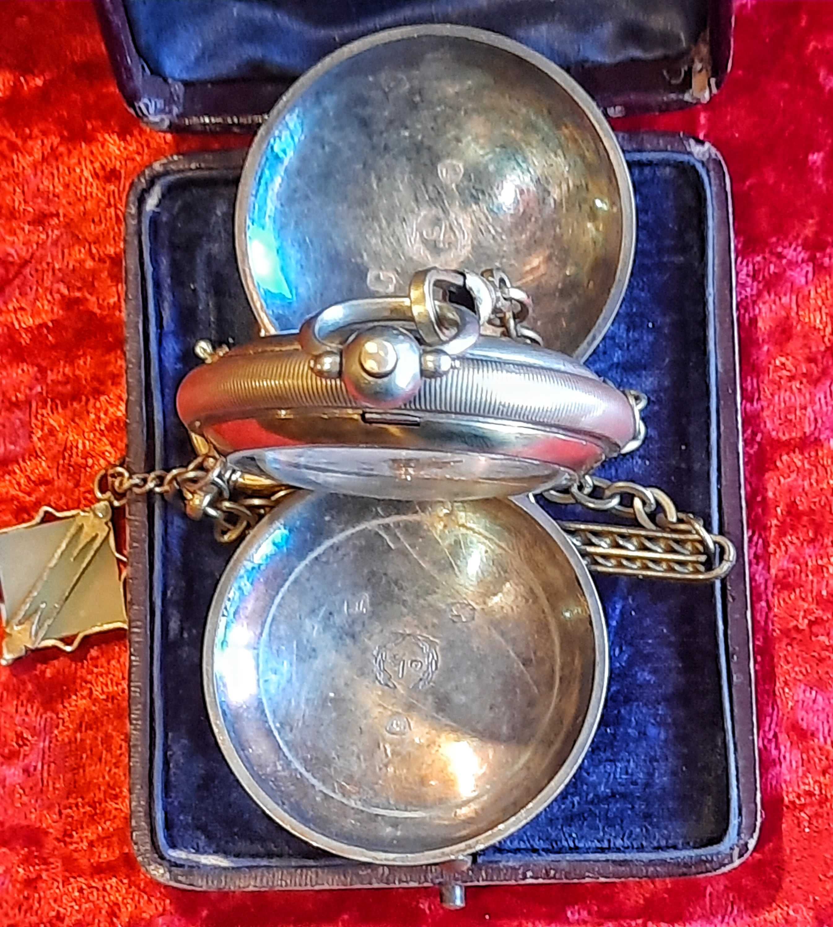 Старинен ръчно гравирана Османски джобен часовник