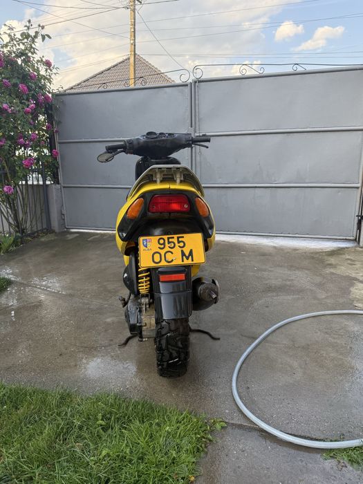 Scuter Piaggio cu Carte si RAR efectuat