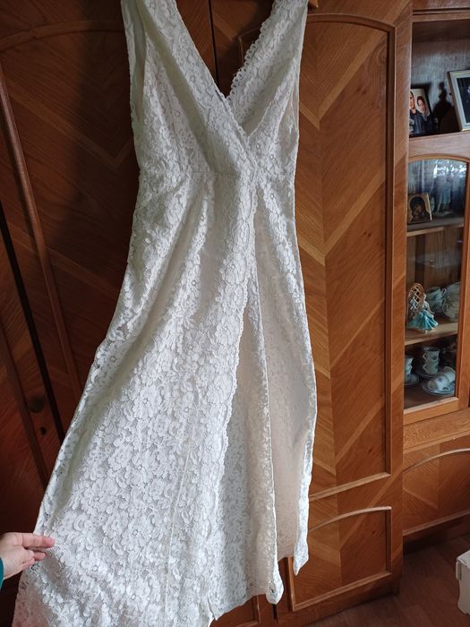 Rochie mireasa simpla si superba