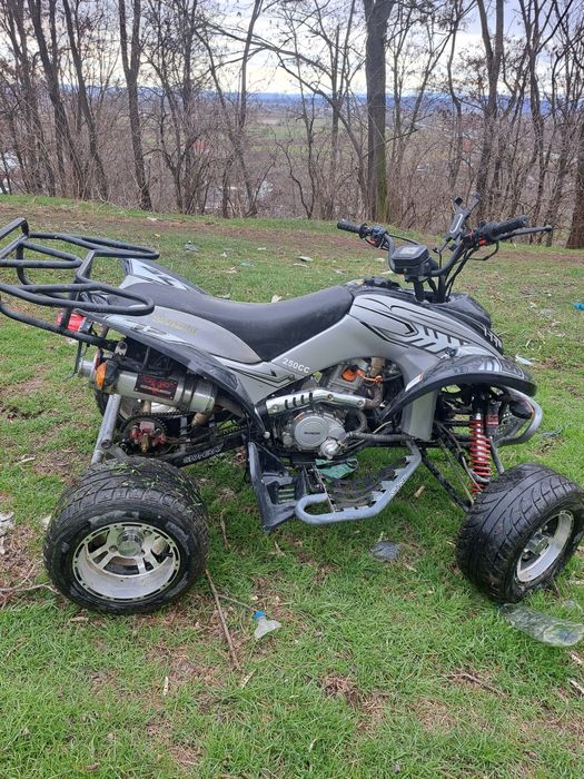 Vând atv sineray 250