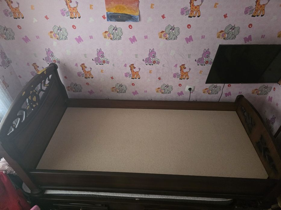 Kravat sotiladi 2ta 1kiwilik mustaxkam