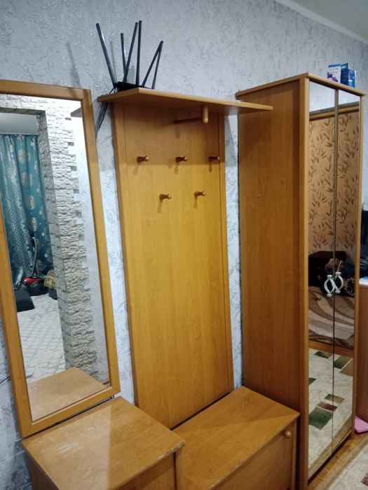 Продается Прихожка