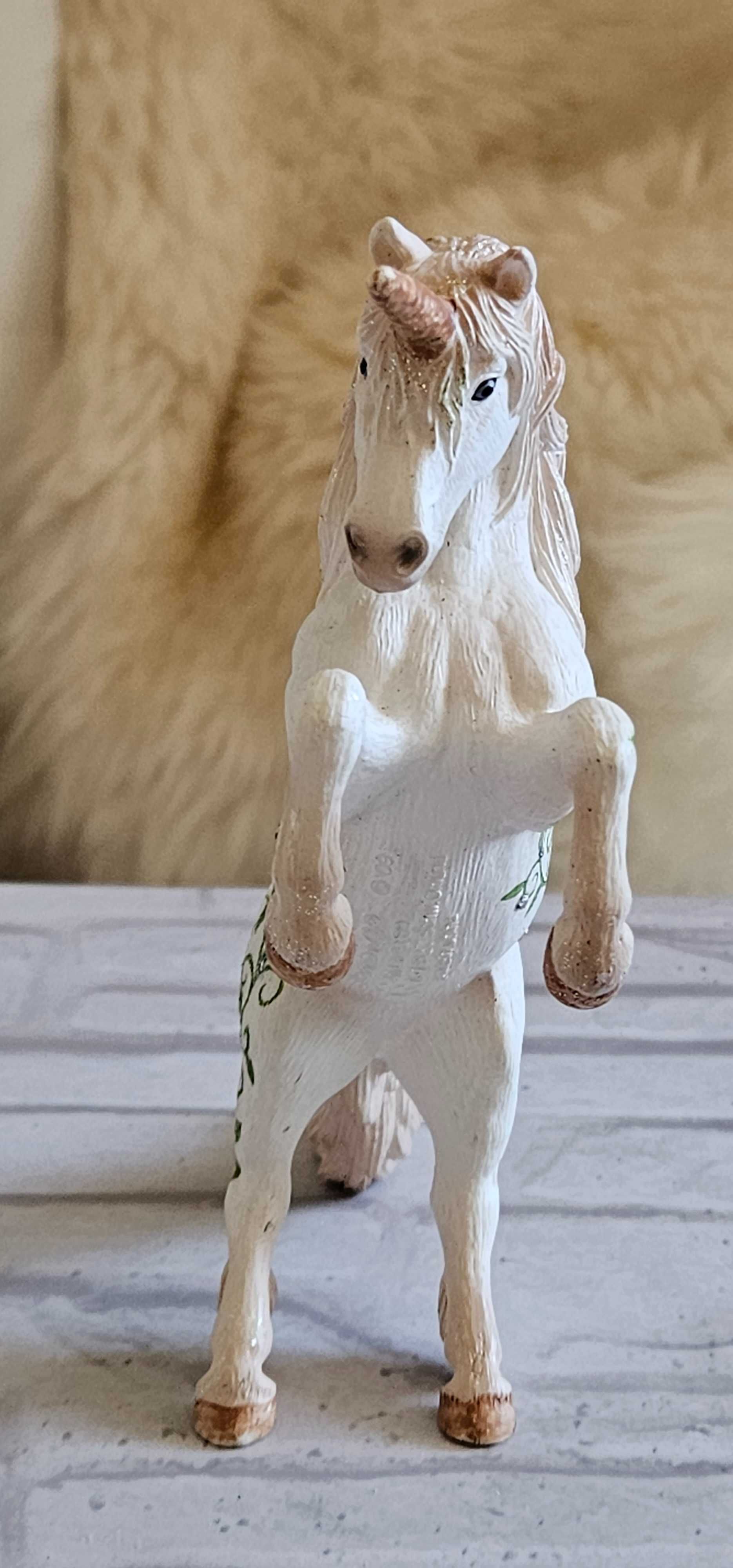 Figurina Schleich Bayala Unicorn Fantasy Gliter  70421