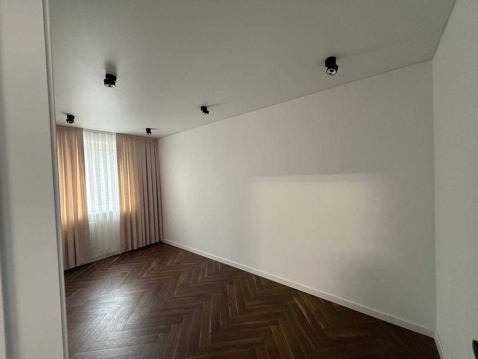 Три комнаты, Евроремонт, Ор-р: Подушечная