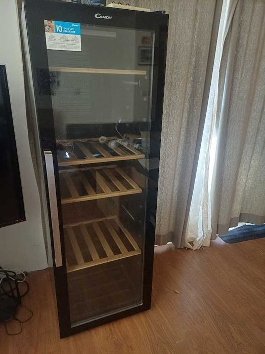 Виноохладител CANDY CWC 200 EELW/N 146.00 см