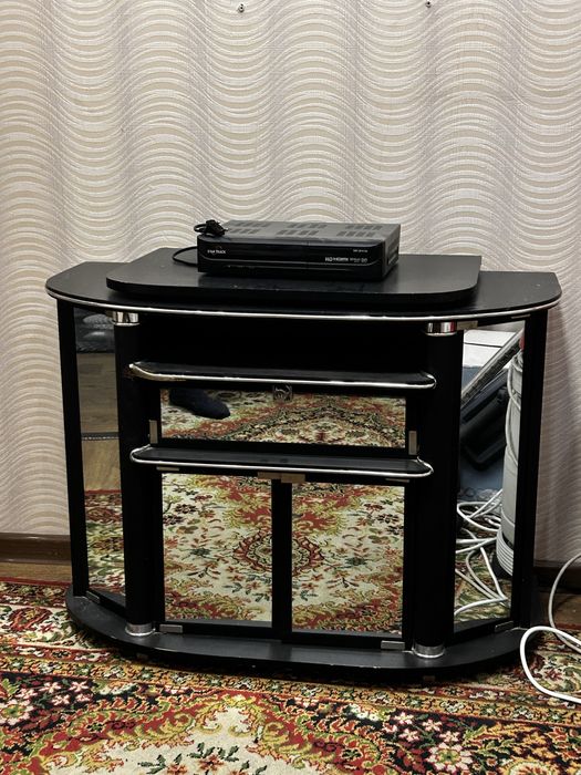 Тумба под телевизор