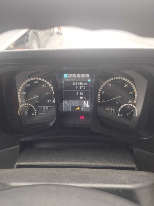 Autoutilitară Gunoieră Mercedes Antos 2532 Euro 6