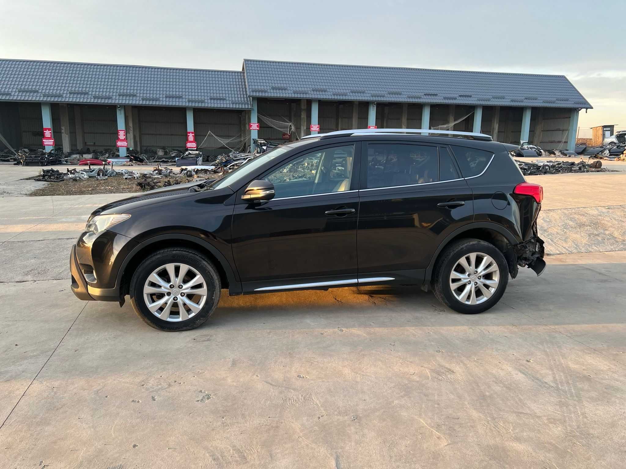 Dezmembrari piese Toyota Rav 4 2.2 D Cat 2014 Cod: 2AD FHV