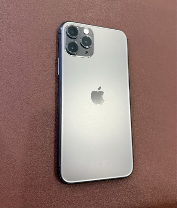 Продам IPhone 11 pro 64 GB в идеальном состояние