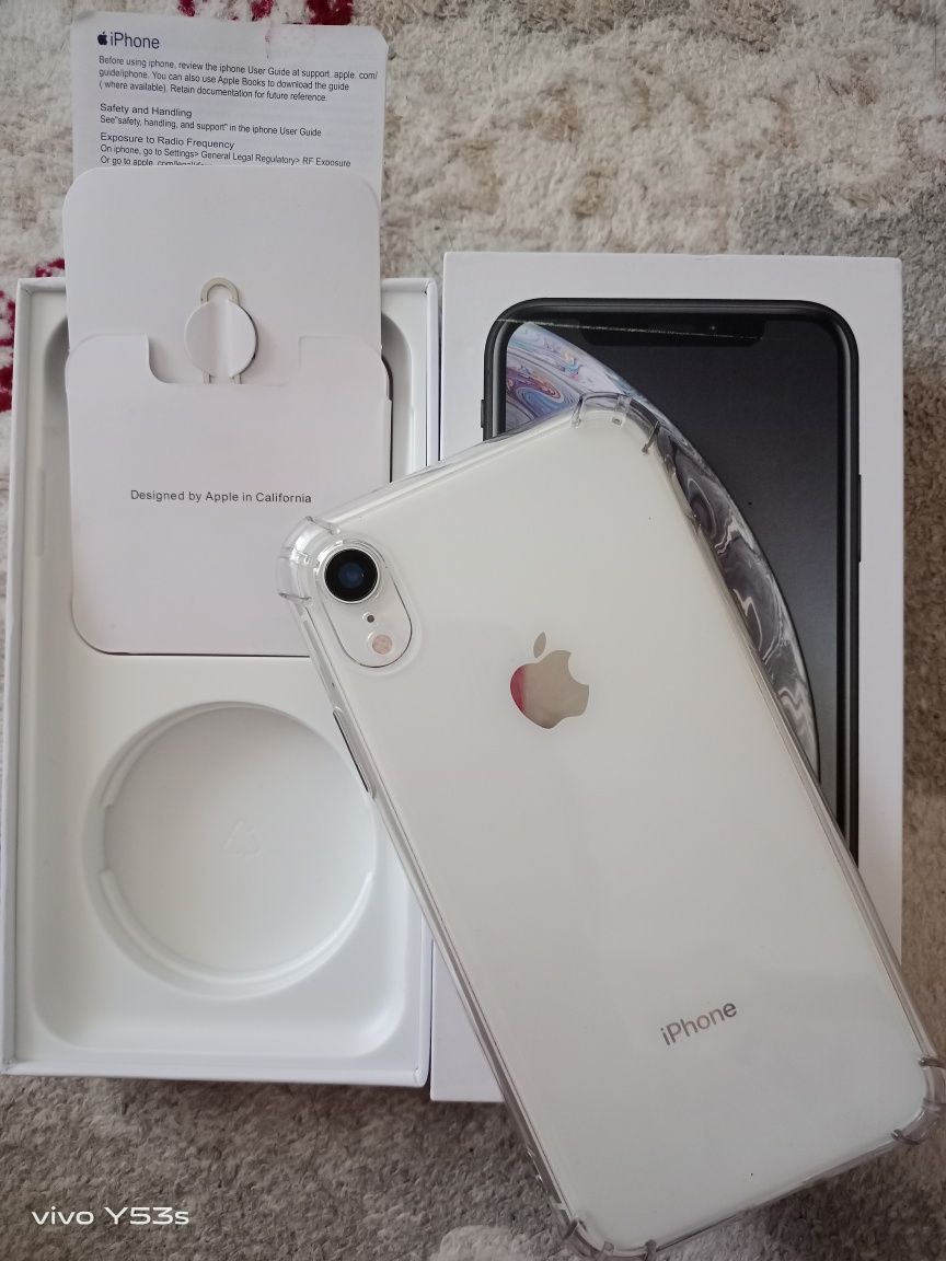 XR-iPhone 64гб продам СРОЧНО