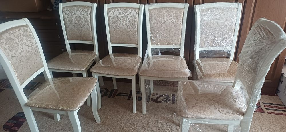 Продам  стулья  новые