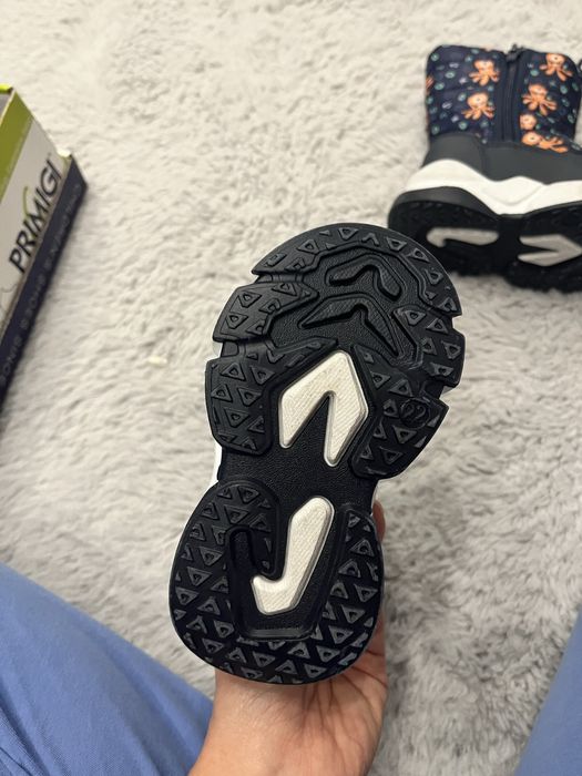 Боти Primigi размер 22 и апрески Мат Стар