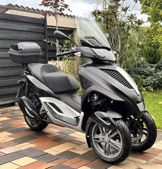 Piaggio mp3, piaggio 3 roti, triciclu, conduci cu B-ul