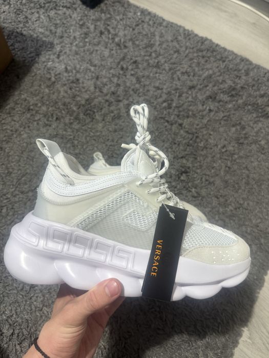 versace chain reaction