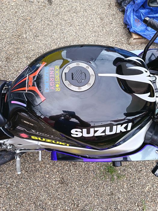 REZERVOARE / MOTO / suzuki gsxr 600 / 750 SRAD