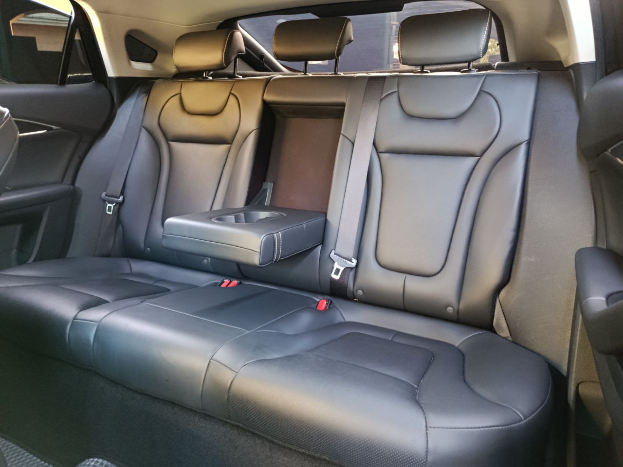 BESTUNE b70 2025! 2li eng Fulli. Rasmiy salondan 396 mln olingan