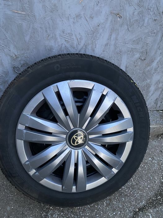 Jante si Cauciucuri Iarna 205/55R16 Toyota