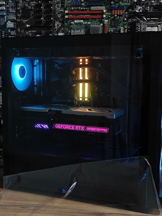 Ryzen 7 9700x RTX 5070TI DDR5 32