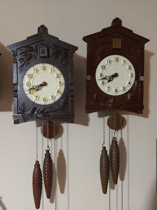 Работещ часовник с кукувица след ремонт и профилактика