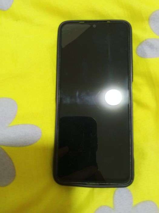 продается телефон Redmi A3