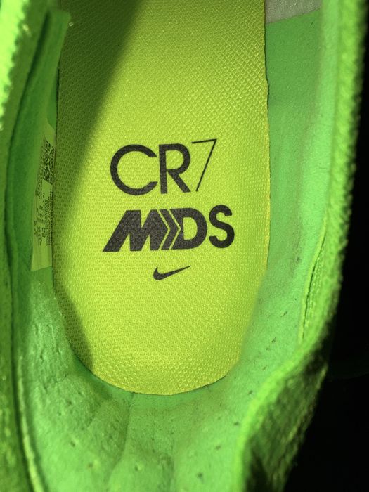 Ghete fotbal nike vapor 15 elite mercurial