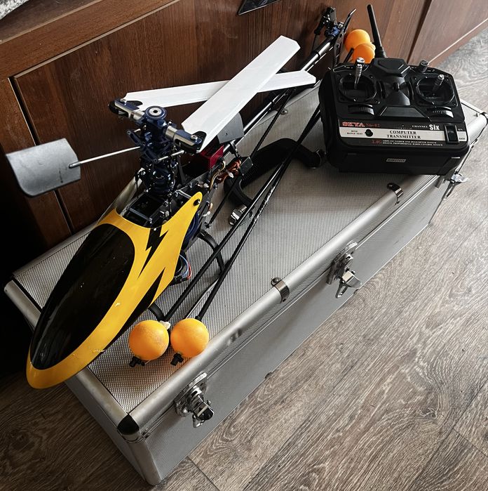 Радиоуправляемый вертолет