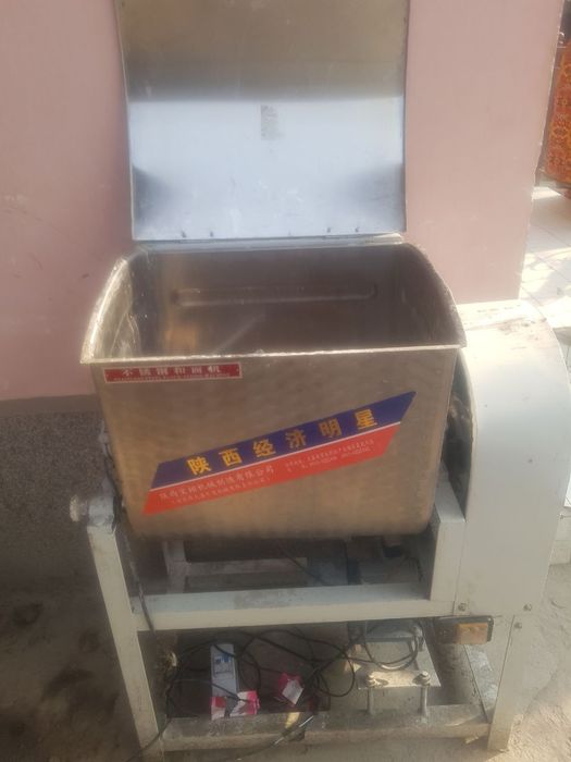 Тесто мешалка сотилади