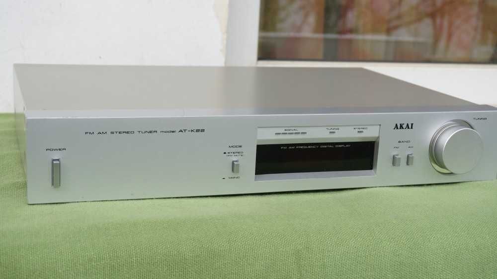 Tuner analog vintage AKAI AT-K22