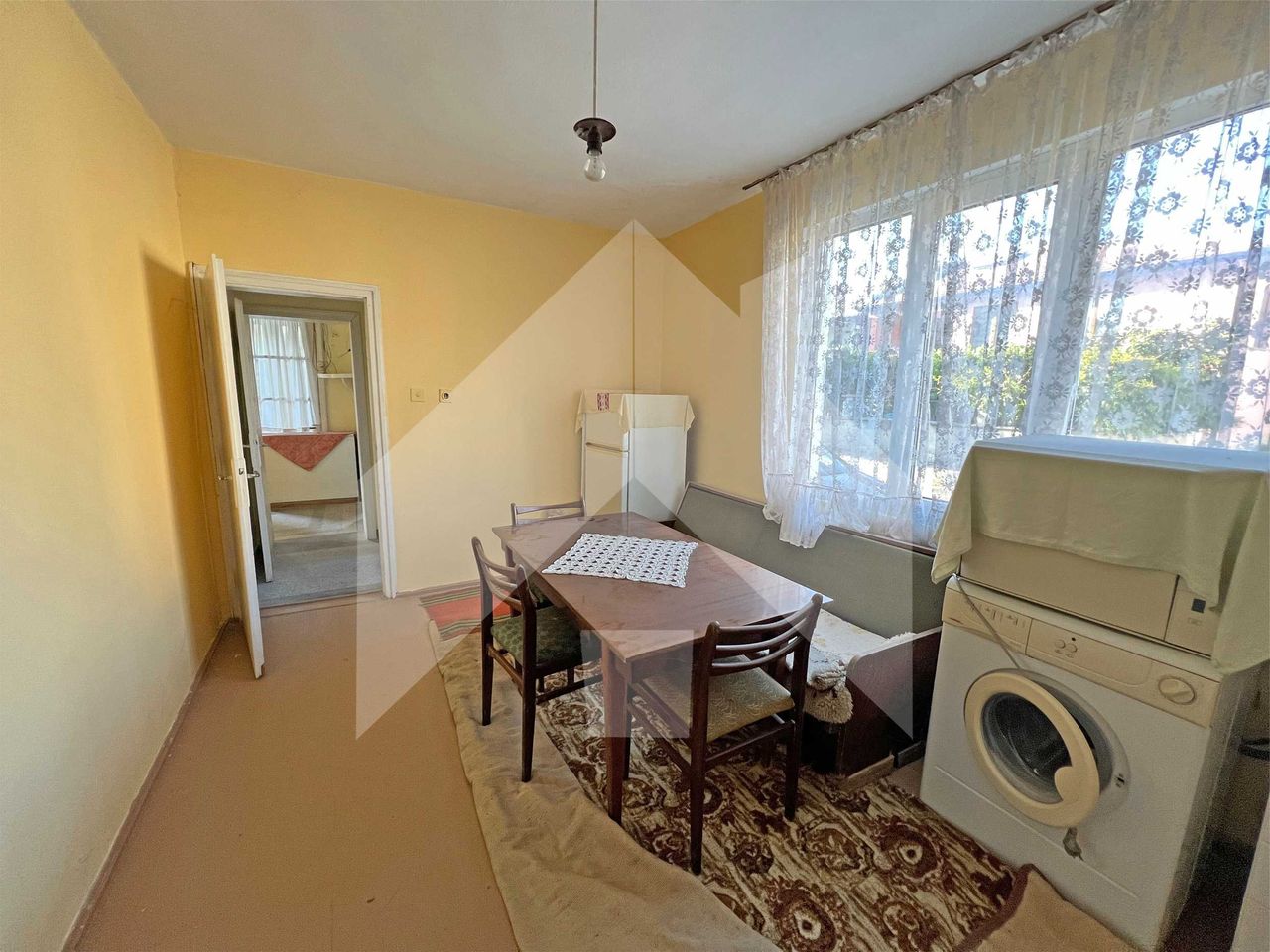 Продава се Етаж от къща в Нови пазар - 110 кв.м за 510 €/кв.м - Снимка #8