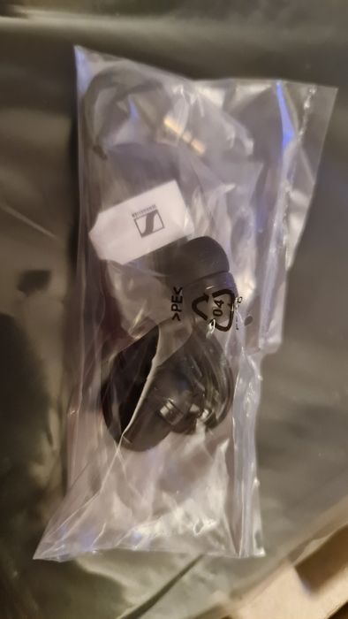 In ear Sennheiser IE4