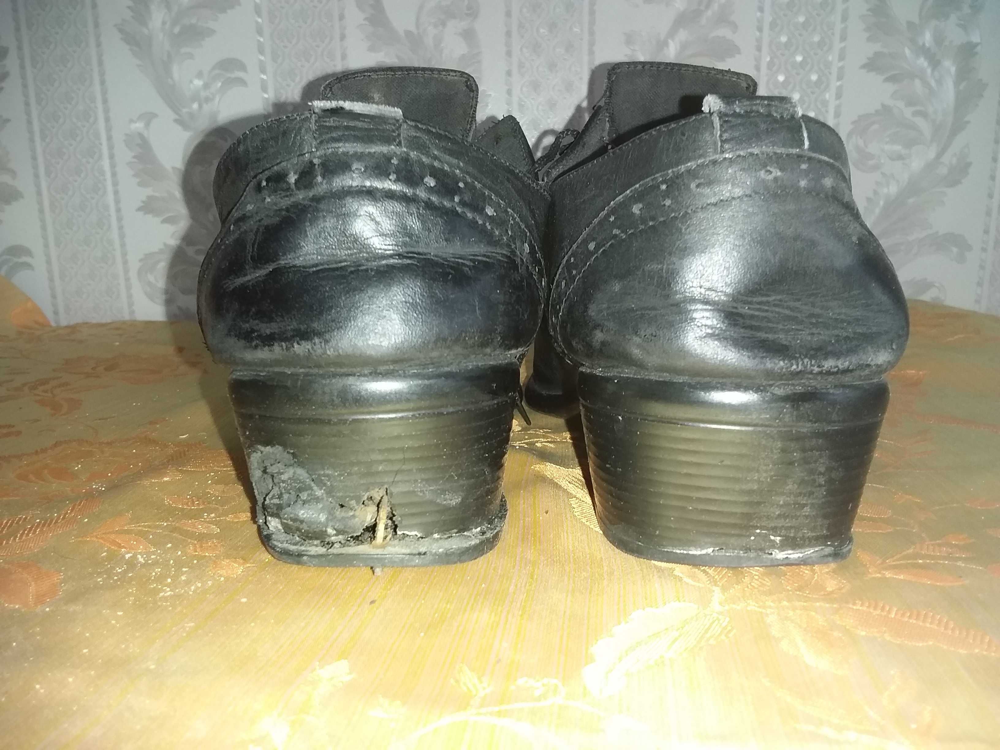 Мужские кожаные туфли Турецкие Броги. Требуется ремонт каблуков.