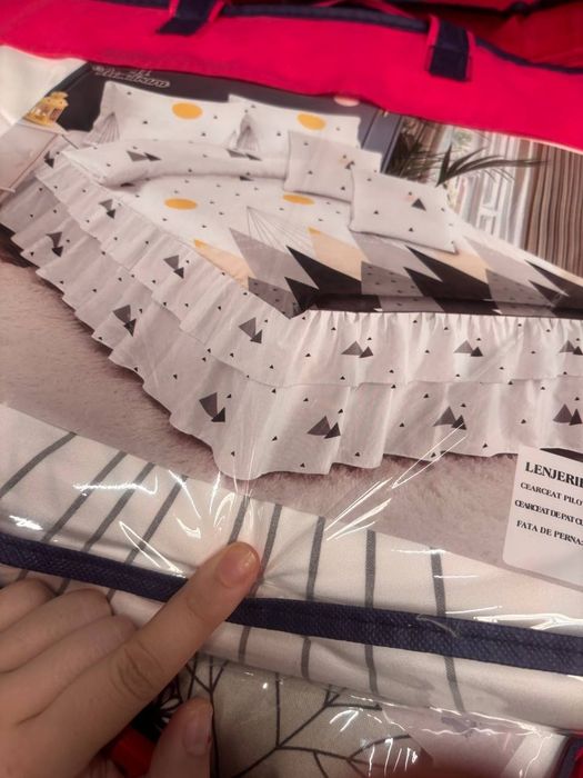 Lenjerii finet 6 piese cu volanase