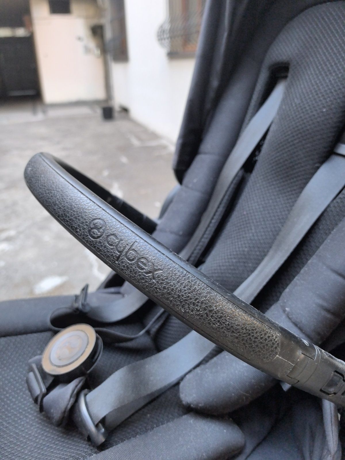 Бебешка количка Cybex gold MELIO carbon