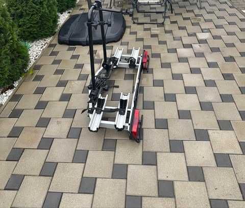 Vând Suport Eufab 2 Biciclete  Cu Prindere Pe Carlig