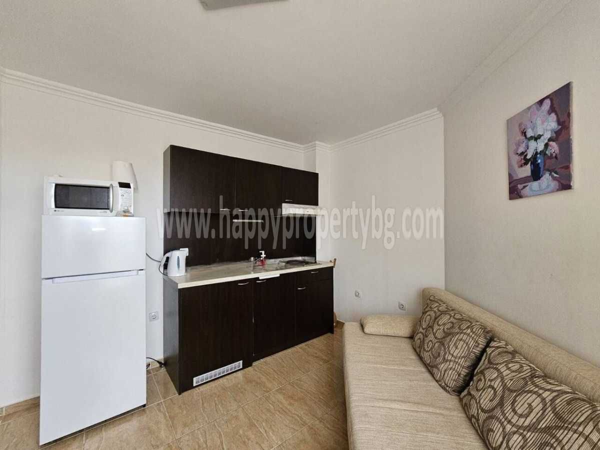 Продава се Двустаен апартамент в Свети Влас - 55 кв.м за 1164 €/кв.м - Снимка #2