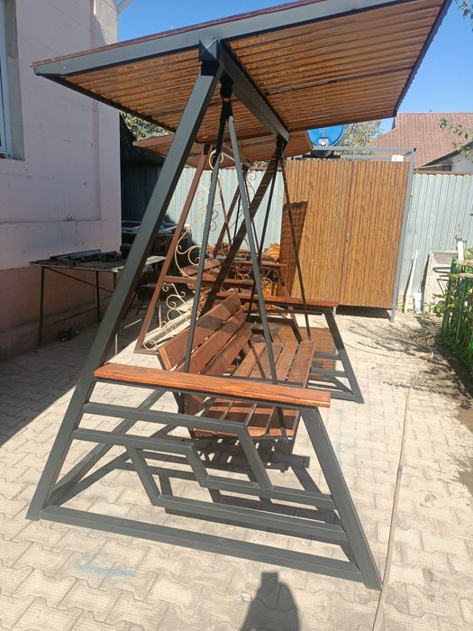 Садовые качели  ,,