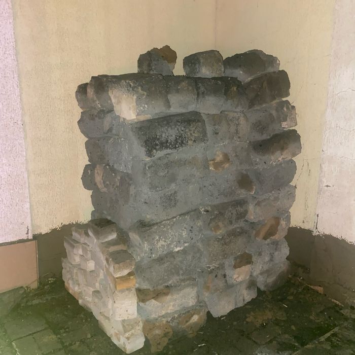 Отдам даром шлакоблок