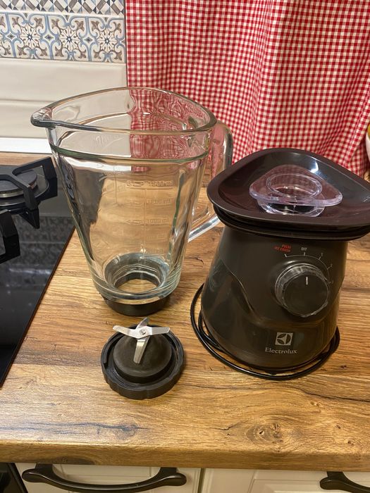 Blender de masa, Blender Electrolux 5 trepte 1,5 L, 700W