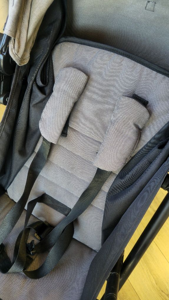 Количка Cybex Beezy