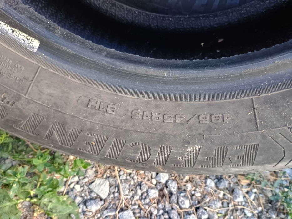 Летни гуми 195 65 R15 2бр. Michelin и 2бр Good Year