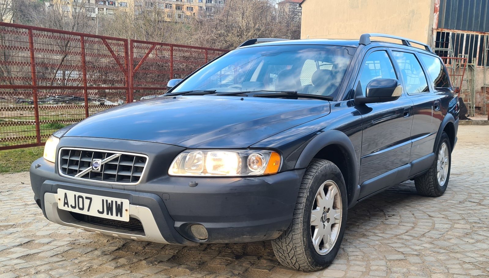 Volvo xc70 2.4d 185к.с на части