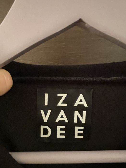 Bluza neagra Iza Van Dee