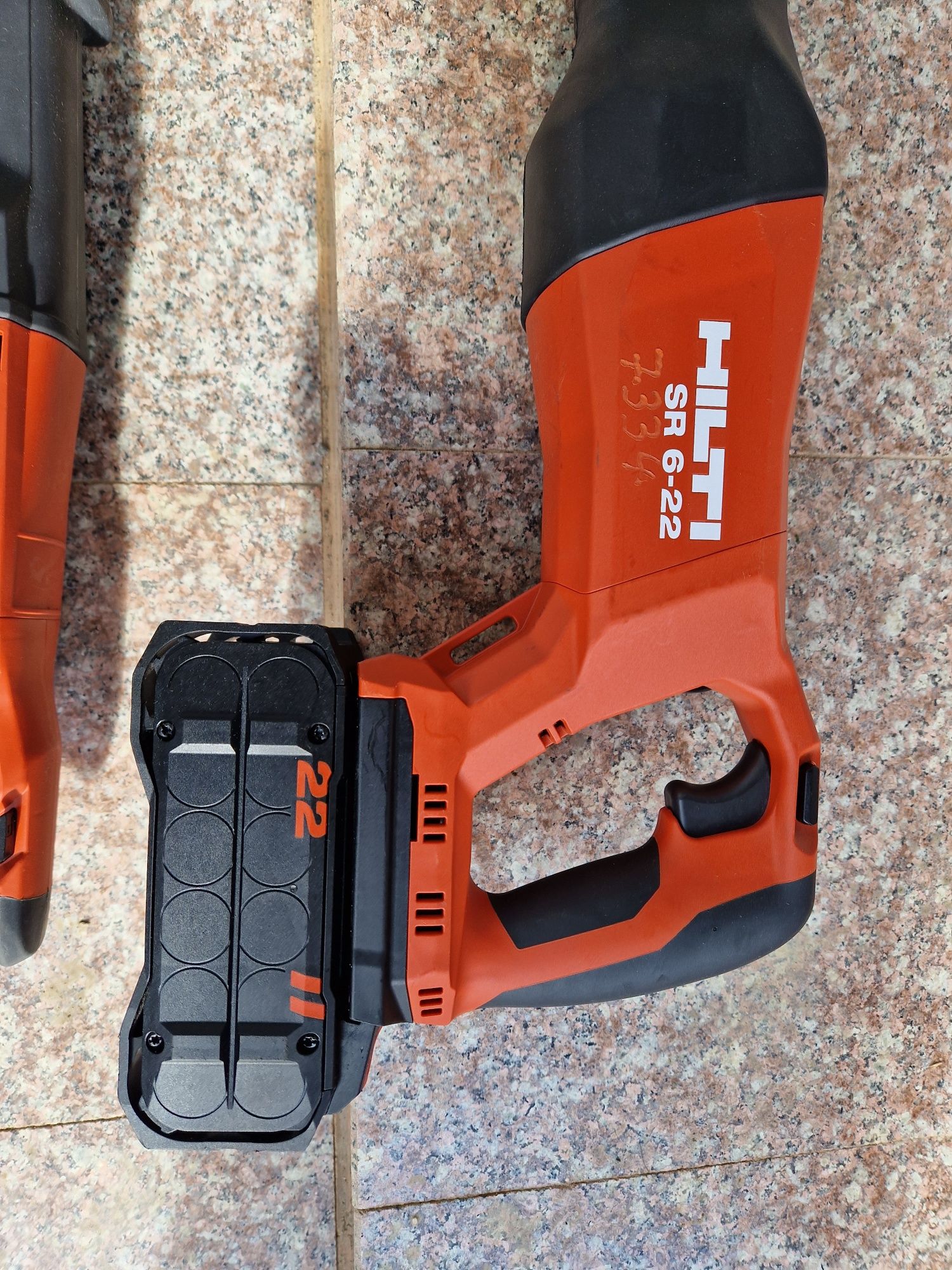 Hilti ferestrau sabie pe acumulatori