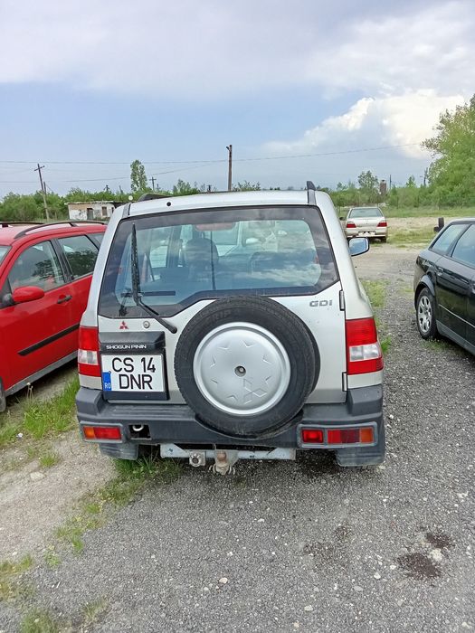 Piese de schimb Mitsubishi pajero