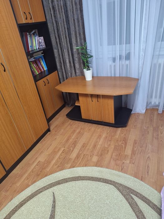 Mobila living si masuta