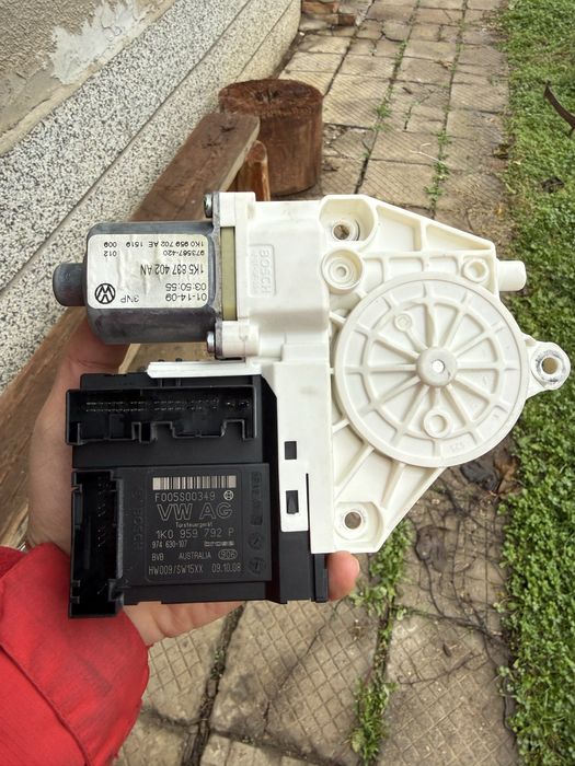 Golf 5 НА ЧАСТИ добри цени