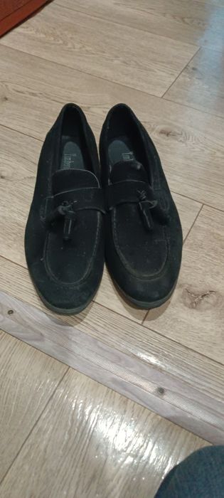 Продам лоферы мужкий